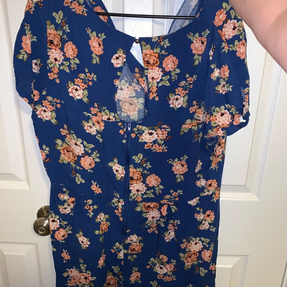 Romper! - Picture 2 of 3